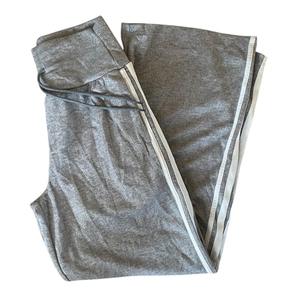 Halara Ribbed High Waisted Tummy Control Drawstring Wide Leg Gray Trousers - Picture 9 of 11